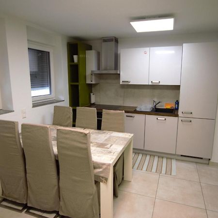 Apartment In Stuttgart Bad Cannstatt/Naehe Stadtion Екстериор снимка